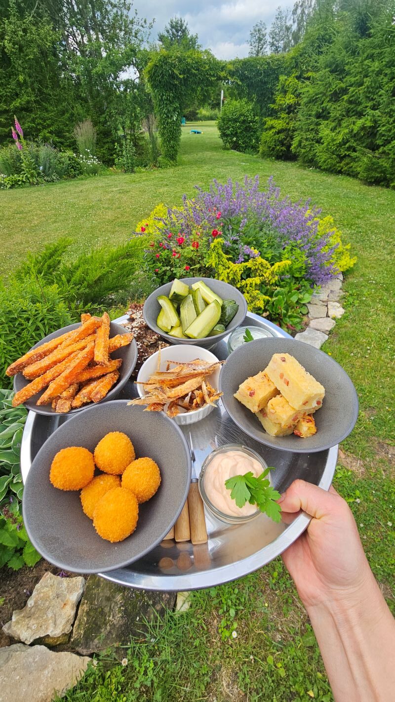 Too kolleegid tuurile - Image 3